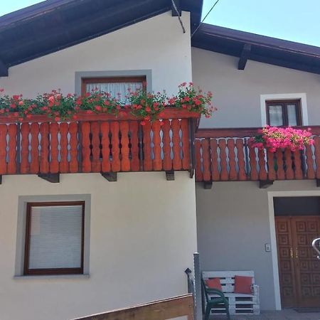 B&B da LAURA Cimbergo Bagian luar foto